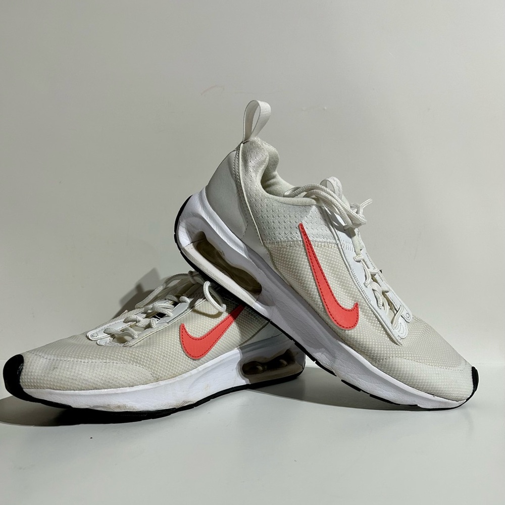 Nike Womens Air Max Interlock DV5695-103 US9 Orange Beige Running Shoes Sneakers